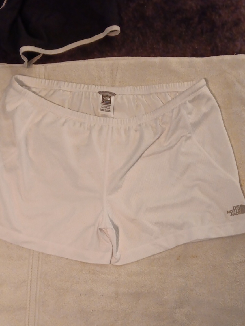 The North Face Women's White Top - L/G